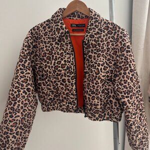 Leopard print cropped bomber jacket